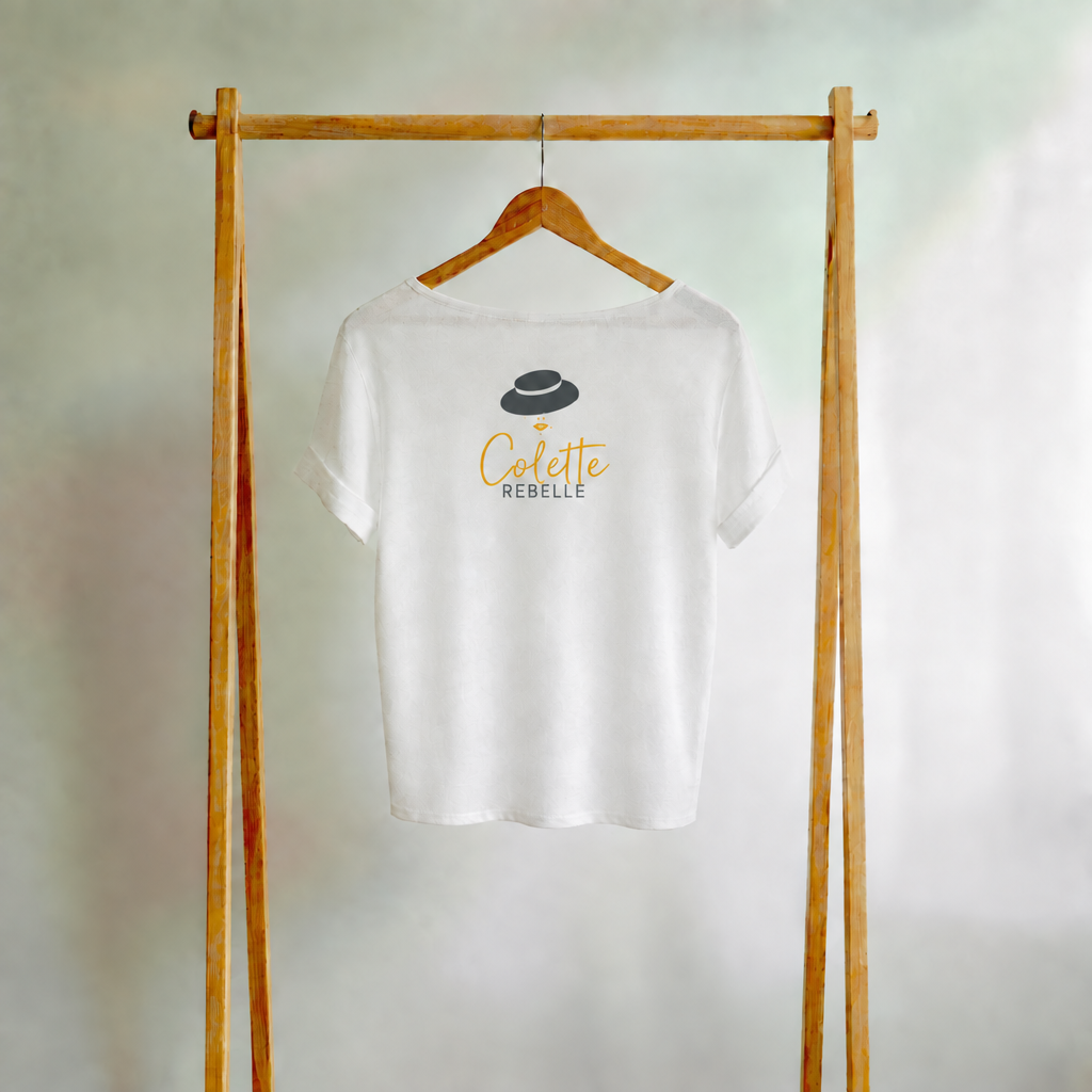 T-shirt blanc sans le motif jaune