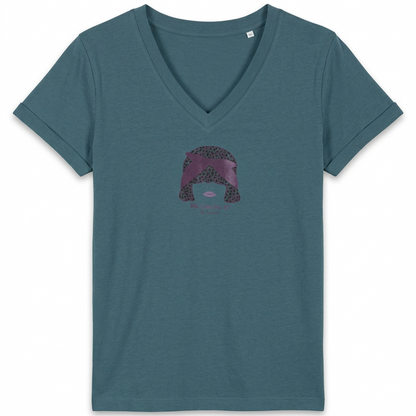 T-shirt bleu pétrole à plat sur fond blanc studio, avec visuel violet pourpre